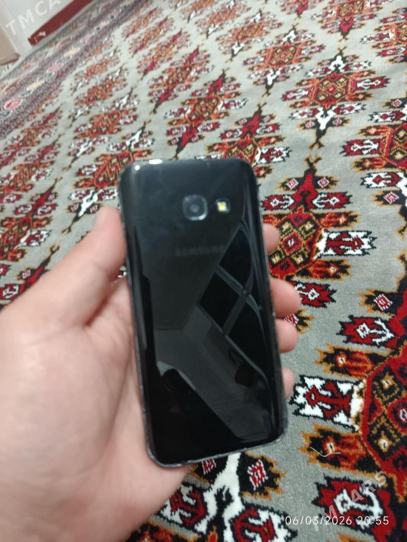 Samsung A3 2017 - Gypjak - img 1