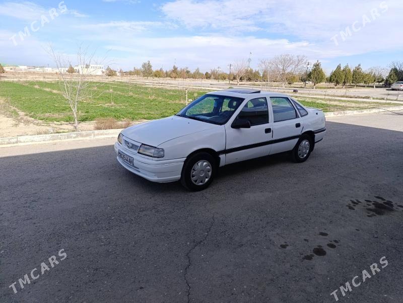 Opel Vectra 1994 - 42 000 TMT - Бахарден - img 1