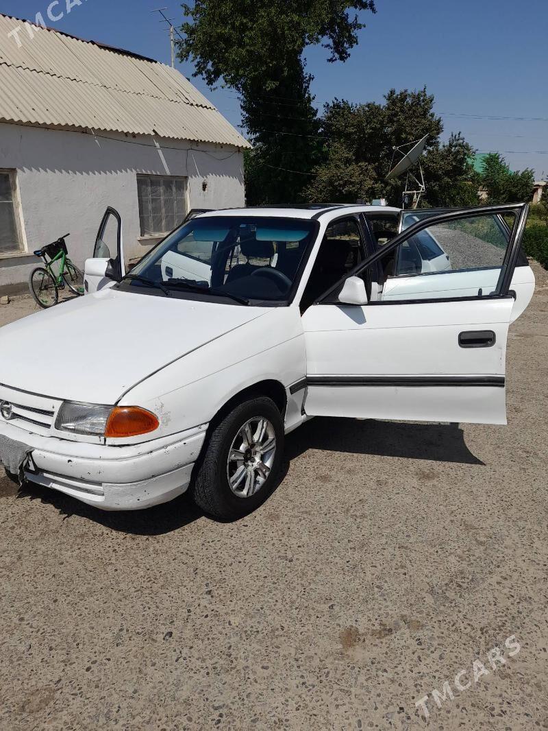Opel Astra 1993 - 22 000 TMT - Kaka - img 1