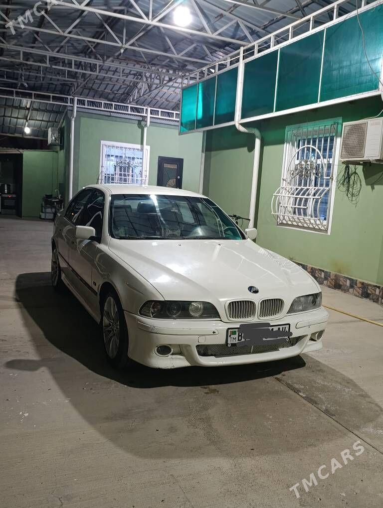 BMW E39 2002 - 110 000 TMT - Гёкдепе - img 1