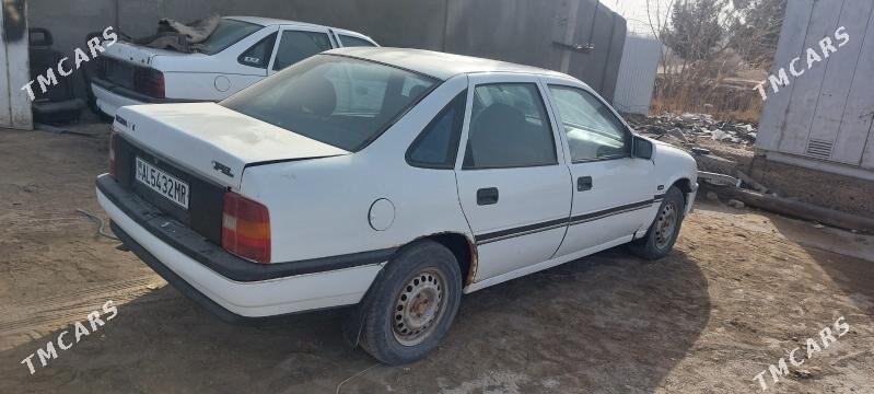 Opel Vectra 1992 - 5 000 TMT - Mary - img 1