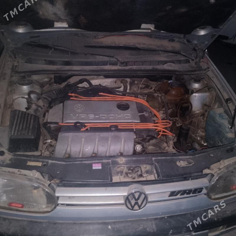 Volkswagen Golf 1994 - 20 000 TMT - Dänew - img 1