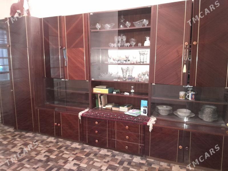 stenka  (красное  дерево) - Туркменабат - img 1