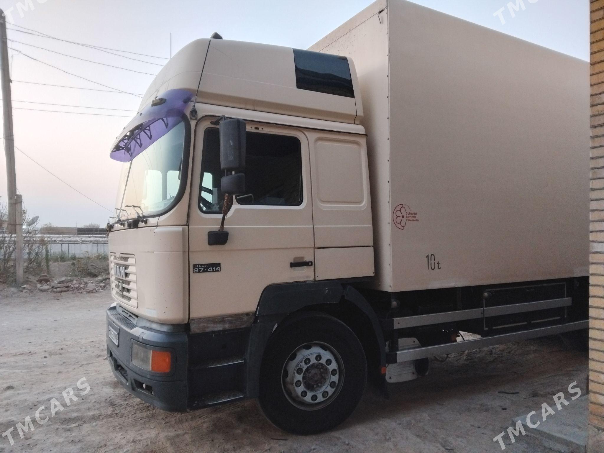 Man TGE 1999 - 450 000 TMT - Murgap - img 1