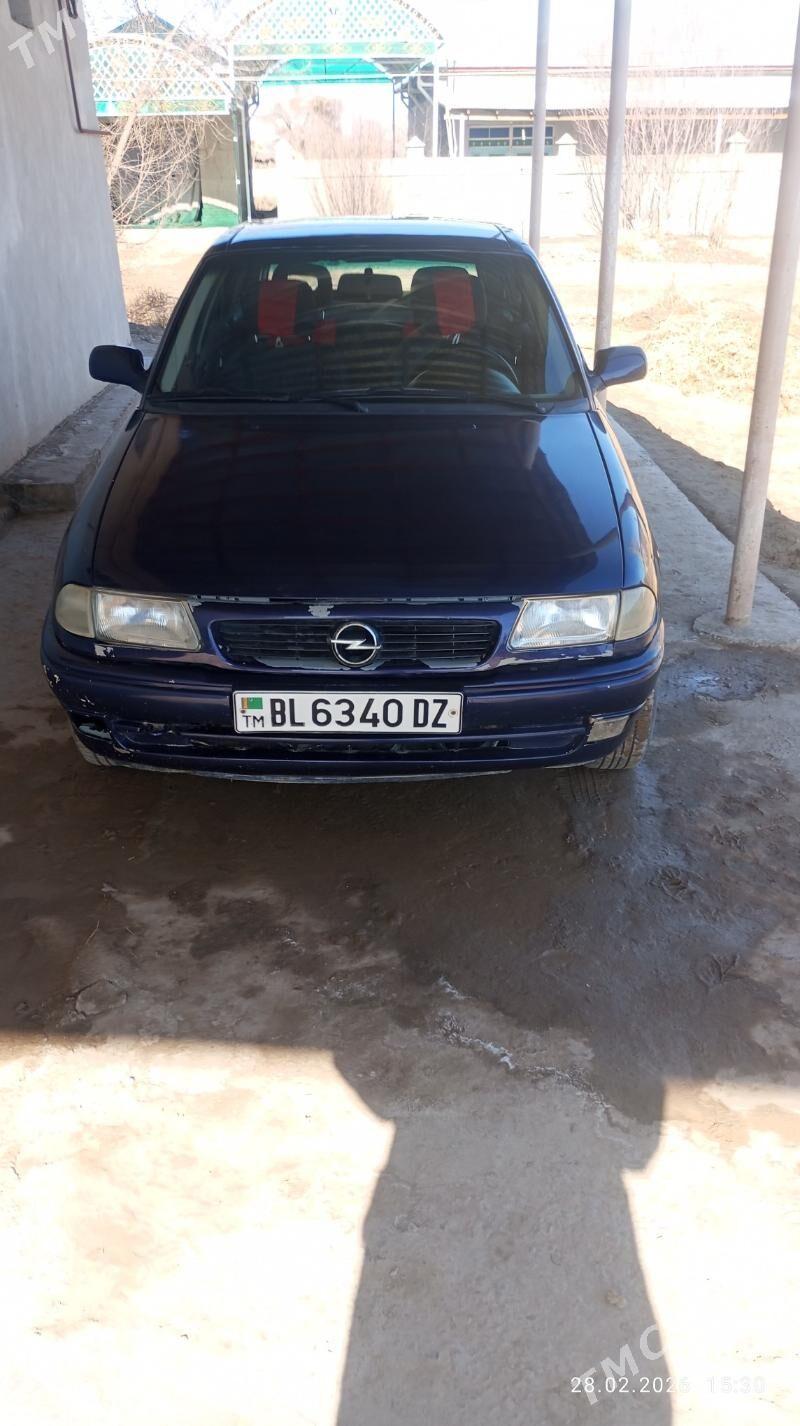 Opel Astra 1997 - 52 000 TMT - Акдепе - img 1