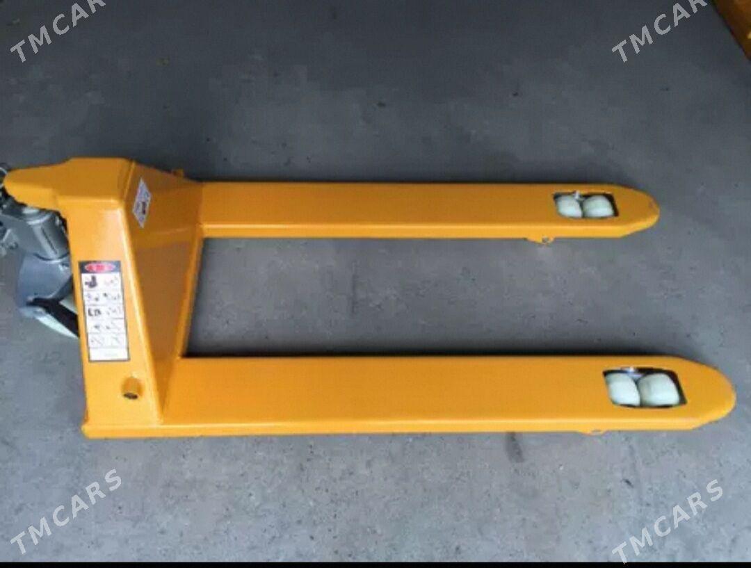 Transpalet yuk goterijiler - Aşgabat - img 1