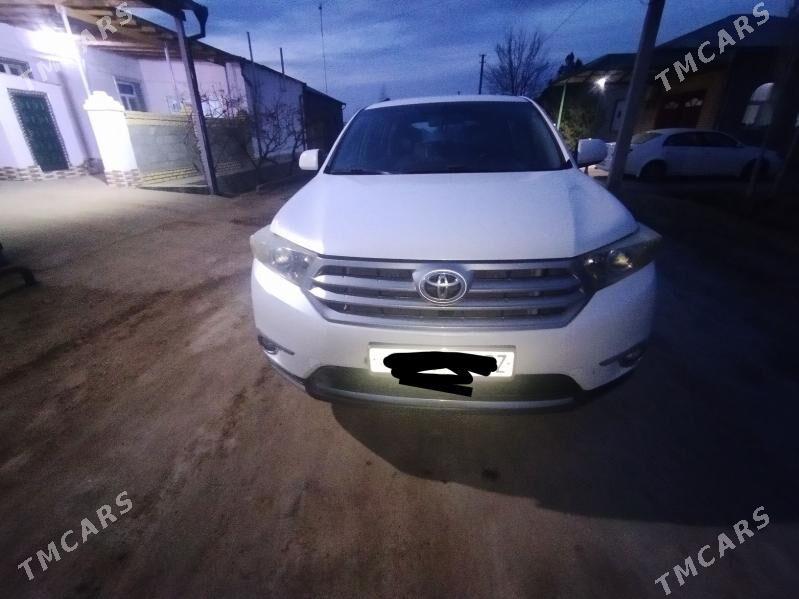 Toyota Highlander 2011 - 320 000 TMT - Гороглы (Тагта) - img 1