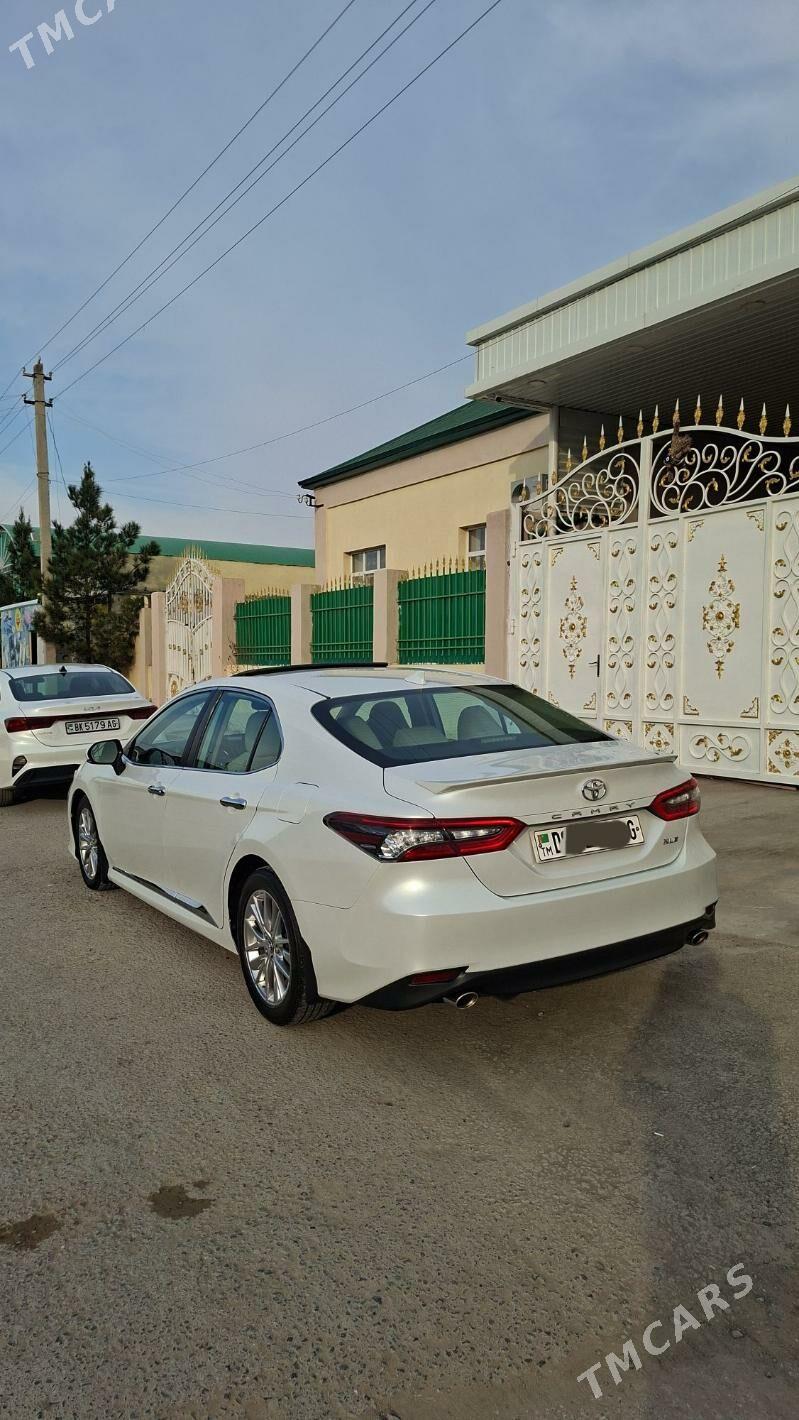 Toyota Camry 2021 - 345 000 TMT - Ашхабад - img 1