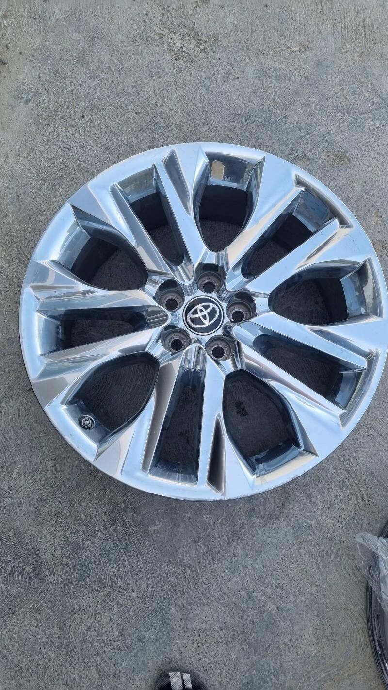 20лик Хигхландер Лимитед 16 000 TMT - Мары - img 1