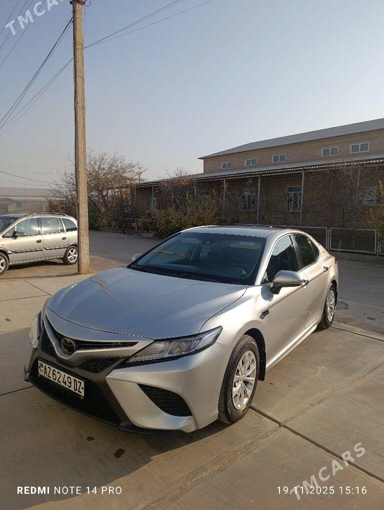 Toyota Camry 2018 - 280 000 TMT - Дашогуз - img 1