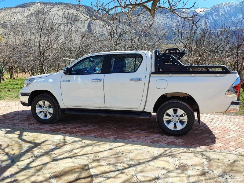Toyota Hilux 2020 - 565 000 TMT - Койтендаг - img 1
