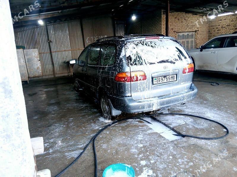 Toyota Sienna 2000 - 180 000 TMT - Sakarçäge - img 1