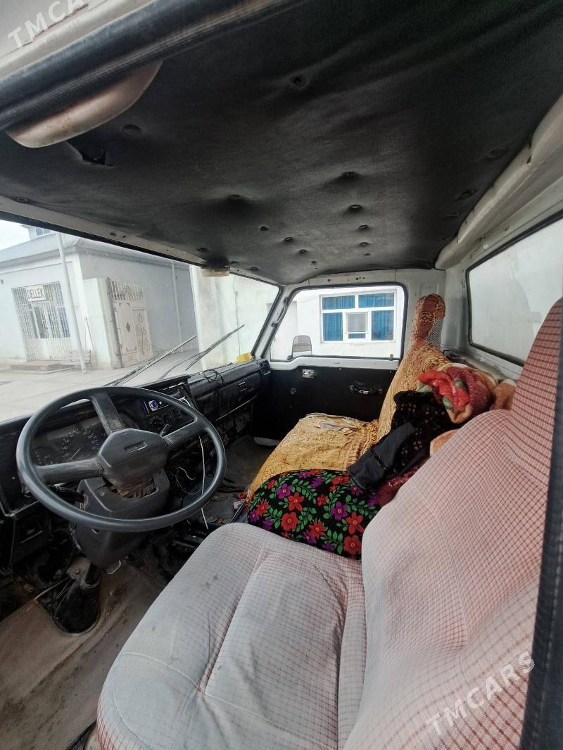 Mitsubishi Canter 1989 - 70 000 TMT - Gyzylarbat - img 1