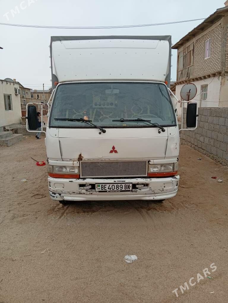 Mitsubishi Canter 2004 - 220 000 TMT - Esenguly - img 1