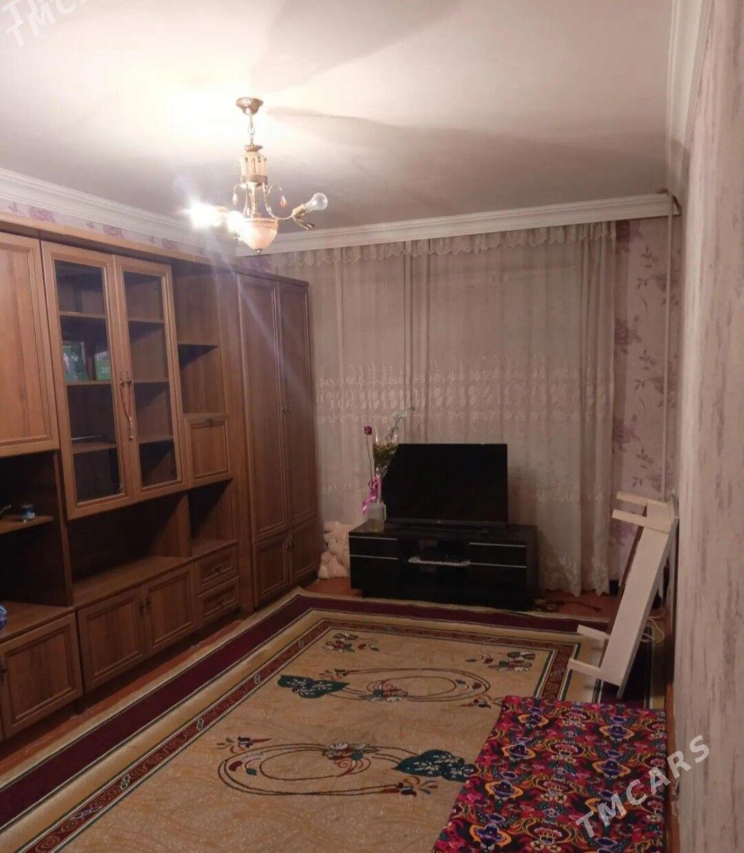 Безмеин 48 2 ком квартира - Büzmeýin - img 1