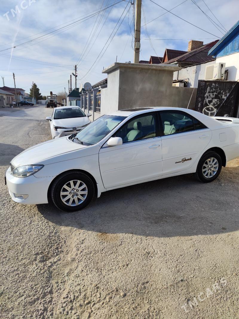 Toyota Camry 2003 - 195 000 TMT - Балканабат - img 1