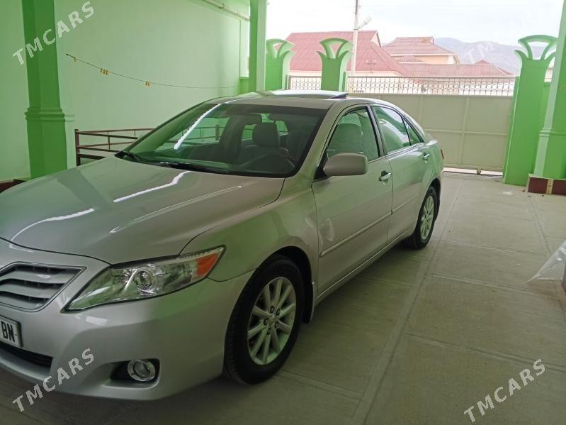 Toyota Camry 2009 - 234 000 TMT - Балканабат - img 1