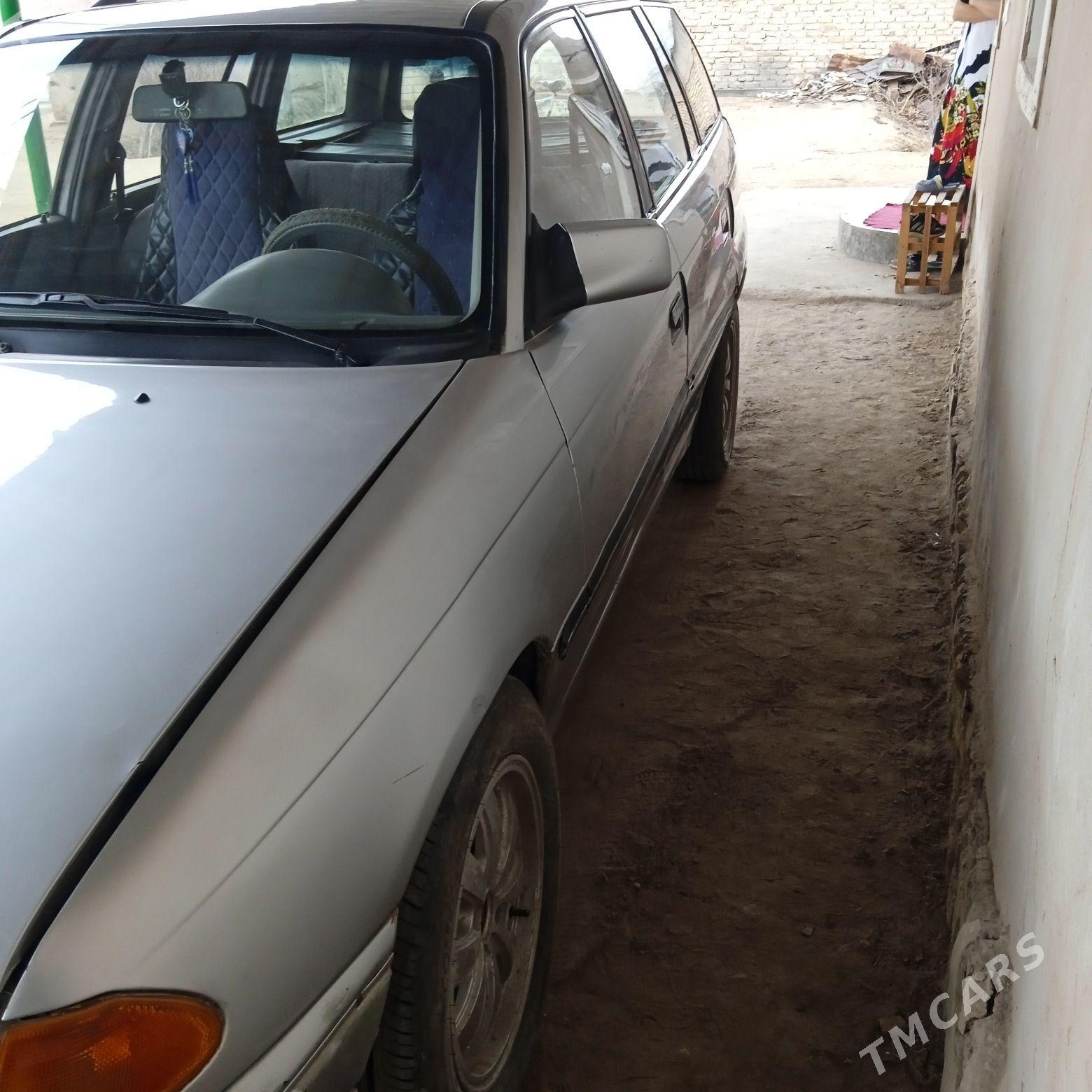 Opel Astra 1993 - 40 000 TMT - Гороглы (Тагта) - img 1