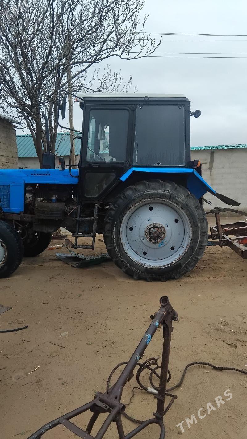 MTZ 82 1992 - 95 000 TMT - Ак-Бугдайский этрап - img 1