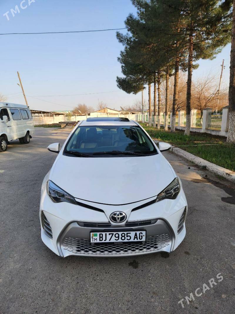 Toyota Corolla 2017 - 205 000 TMT - 1 мкр - img 1