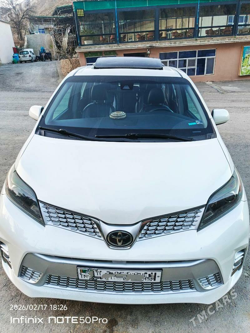 Toyota Sienna 2019 - 445 000 TMT - Bäherden - img 1