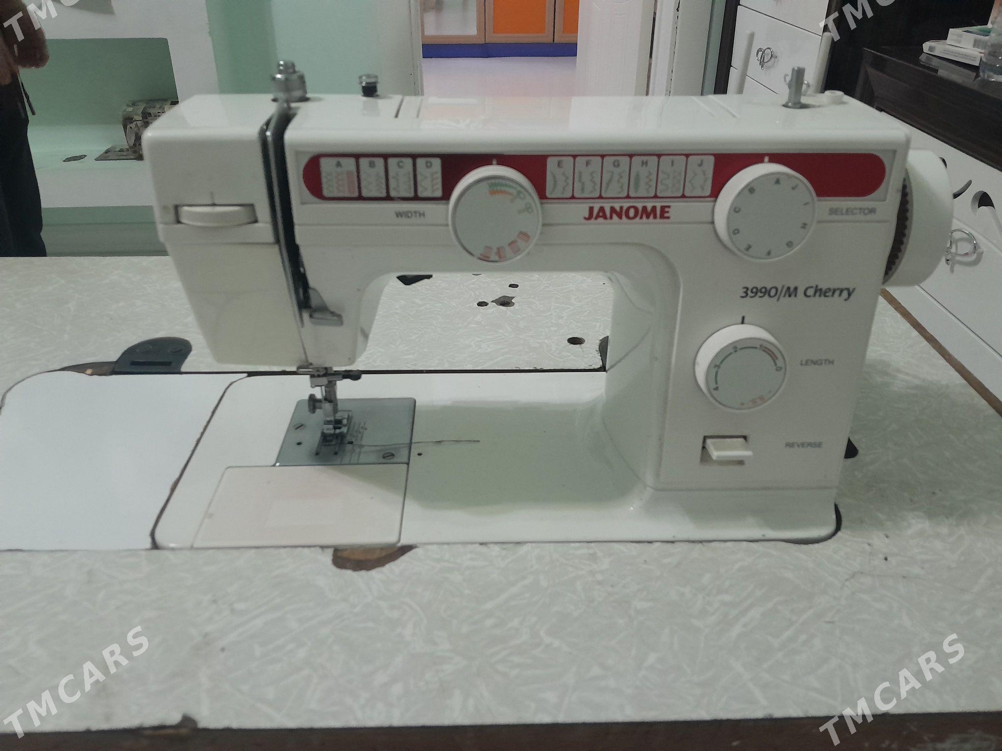 Tikin masyn janome - Büzmeýin - img 1