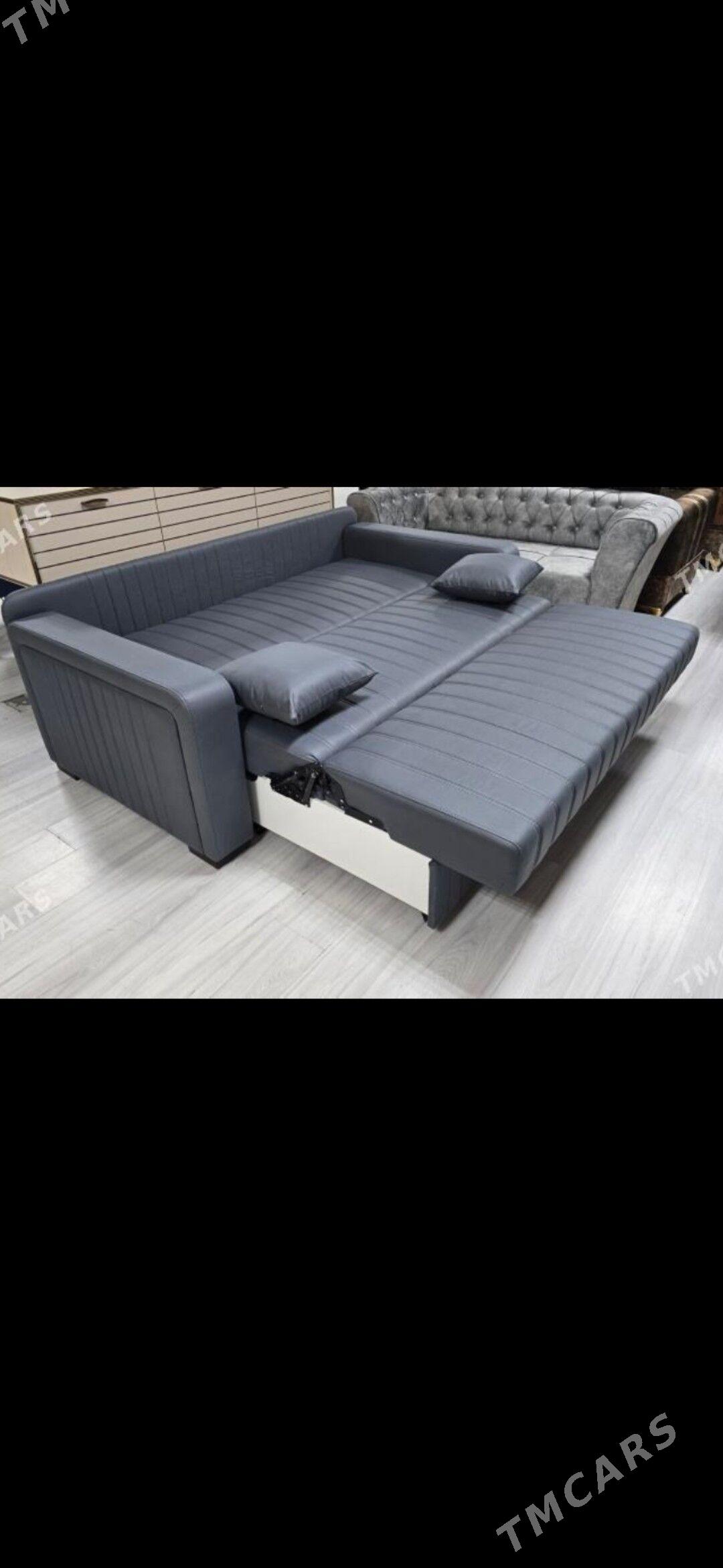 Diwan - Mary - img 1