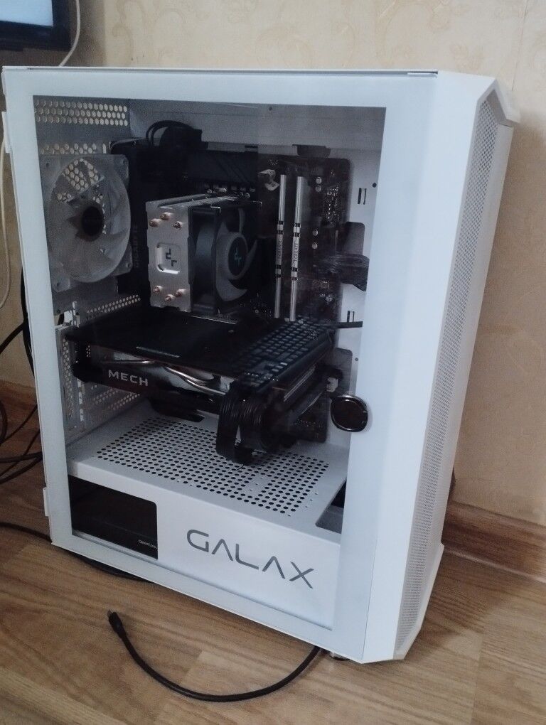 KOMPYUTER SATLYK SROÇNA - Мир 2 - img 1