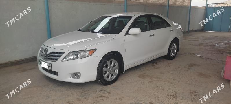 Toyota Camry 2011 - 212 000 TMT - Бабадайхан - img 1