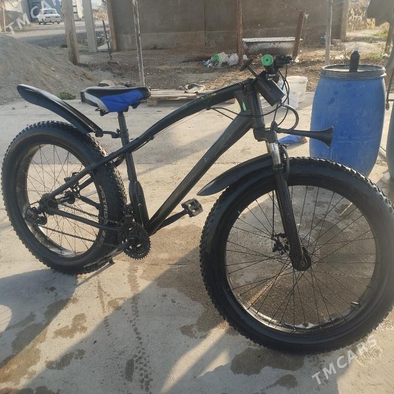 yogyn teker - Гёкдепе - img 1