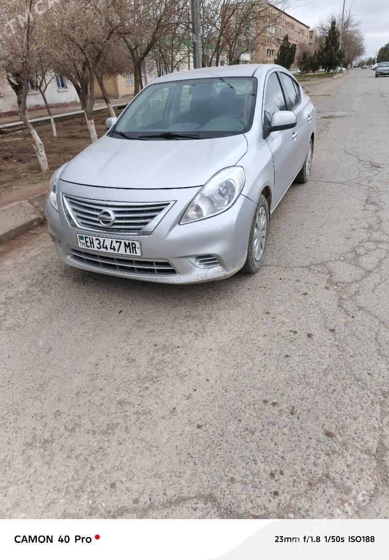 Nissan Versa 2012 - 120 000 TMT - Байрамали - img 1