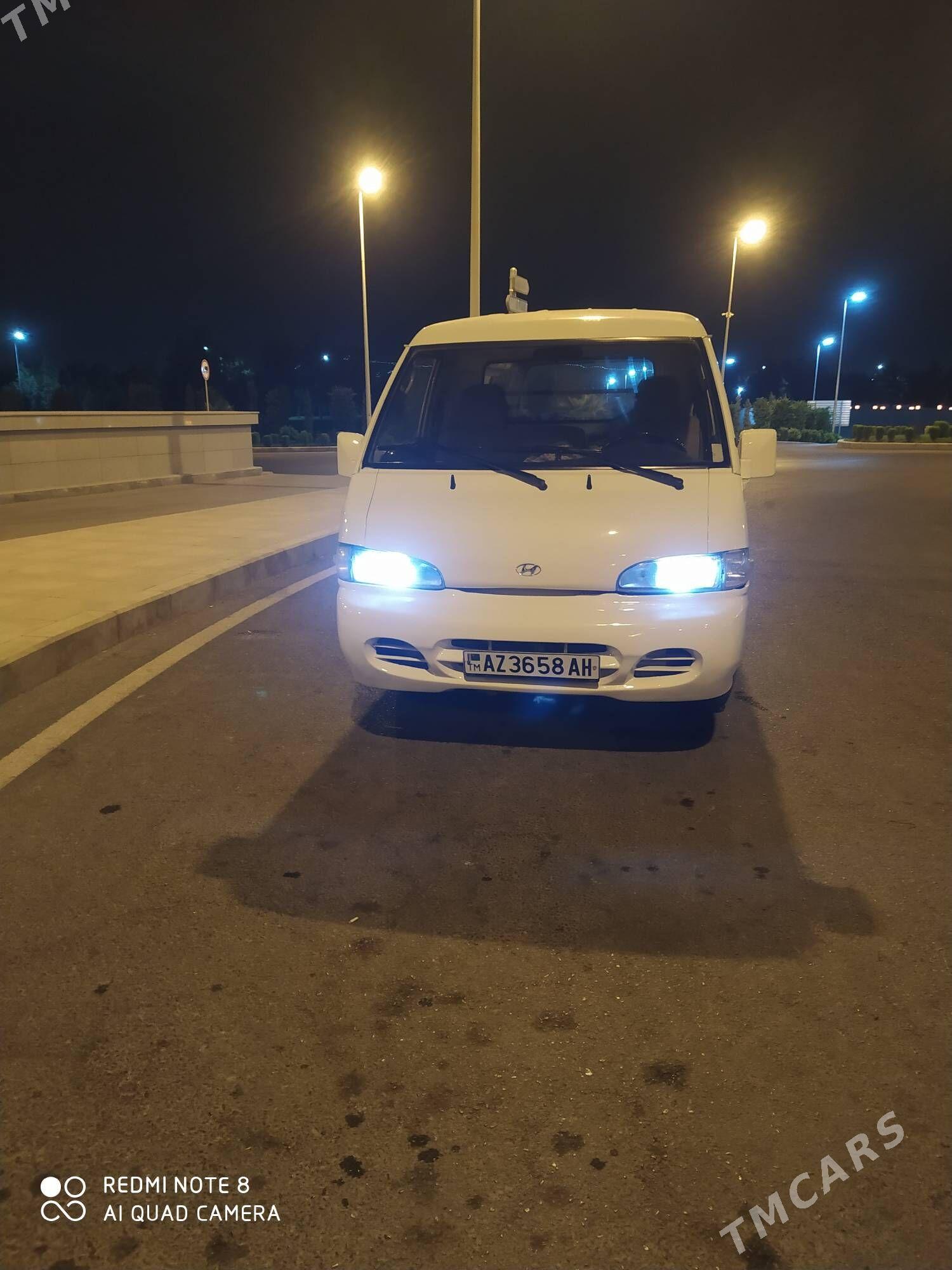 Toyota Hiace 1999 - 110 000 TMT - Ашхабад - img 1