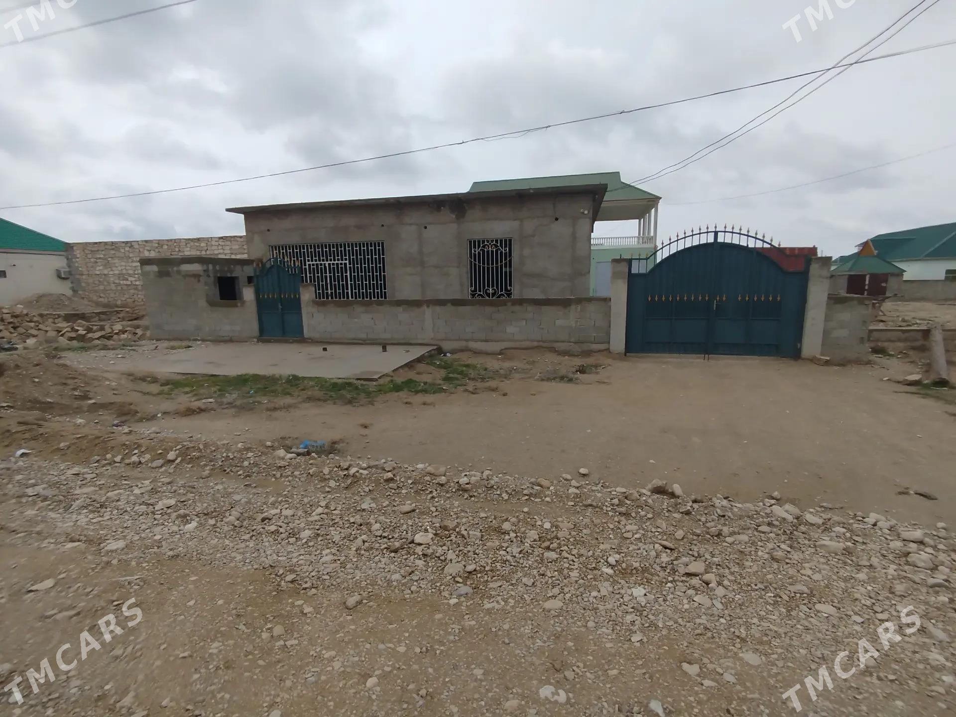 Satlyk jay - Балканабат - img 1