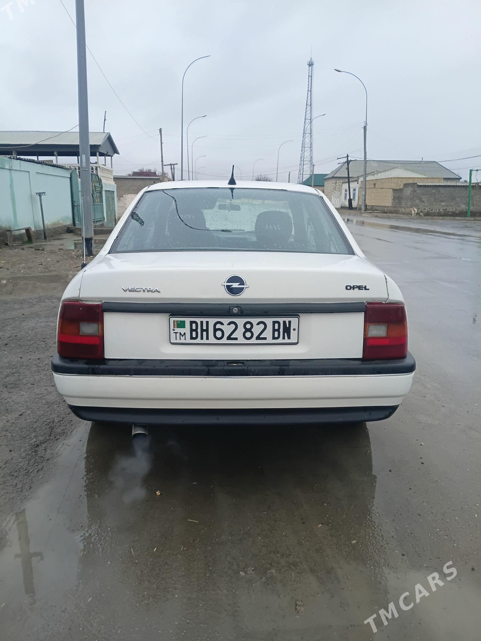 Opel Vectra 1991 - 34 000 TMT - Берекет - img 1