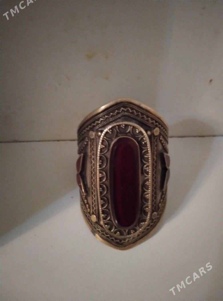 Gadymy ele dakylýan - Aşgabat - img 1