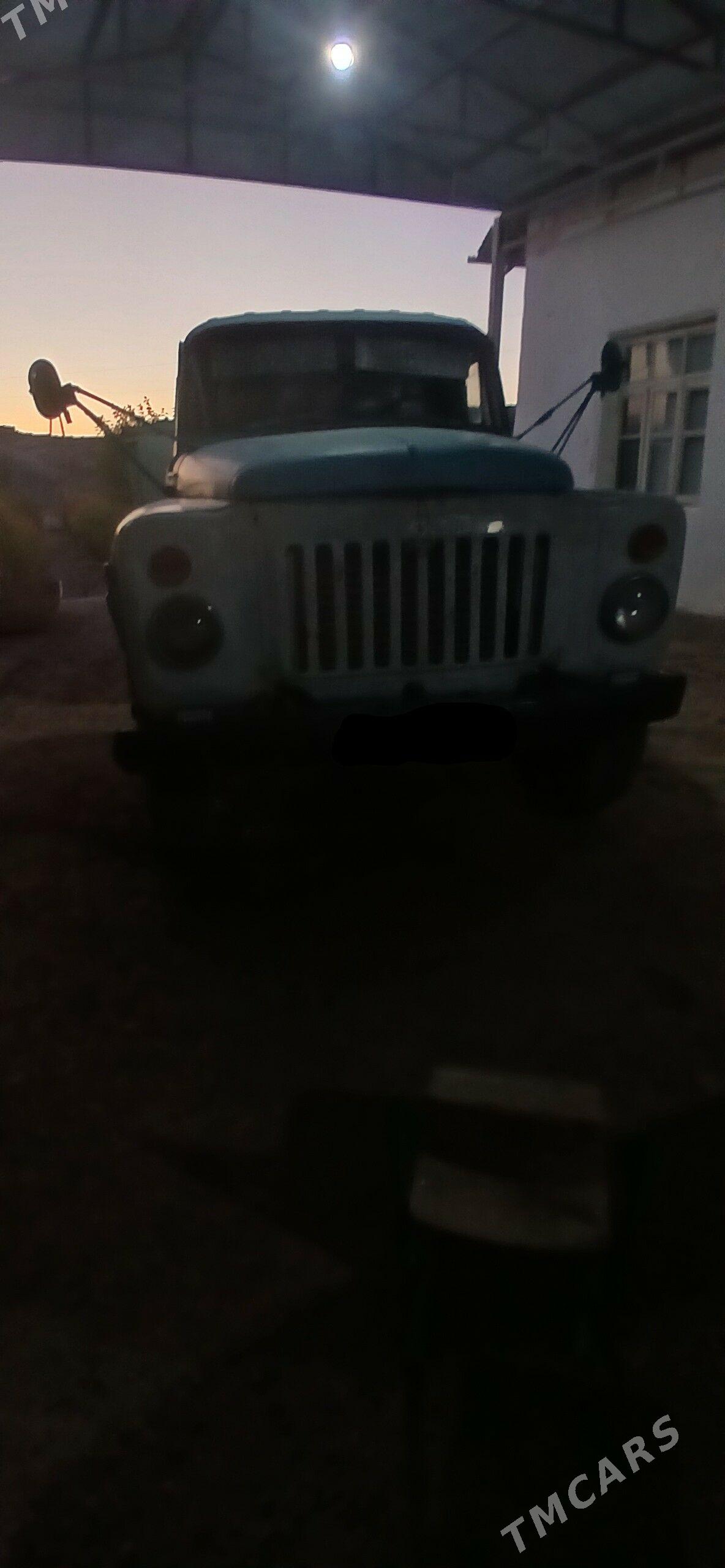 Gaz 53 1990 - 35 000 TMT - Magtymguly - img 1