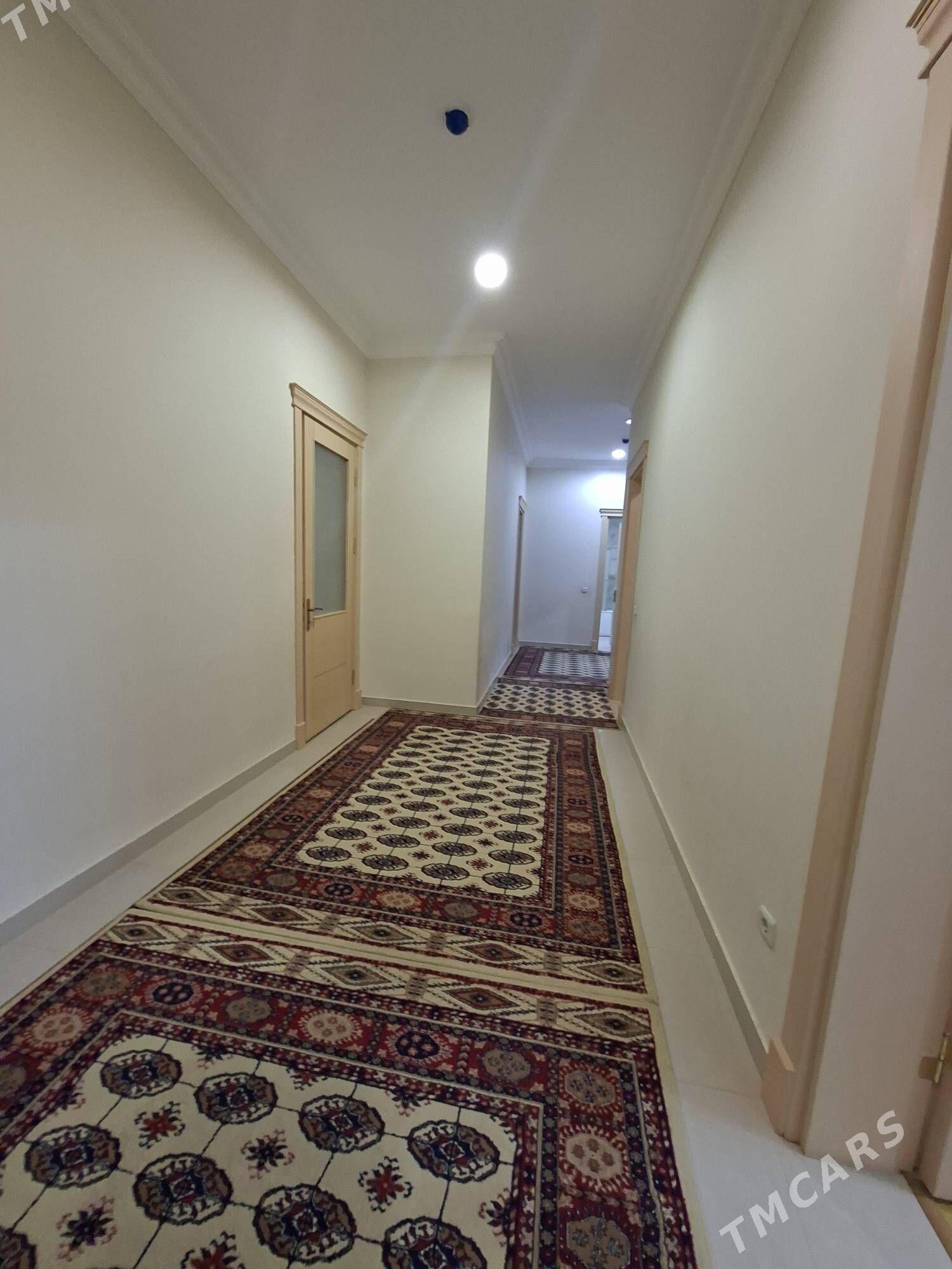 Çehow elitka 9et 4kom - Çehow köç. (A.Nyýazow şaýoly) - img 1