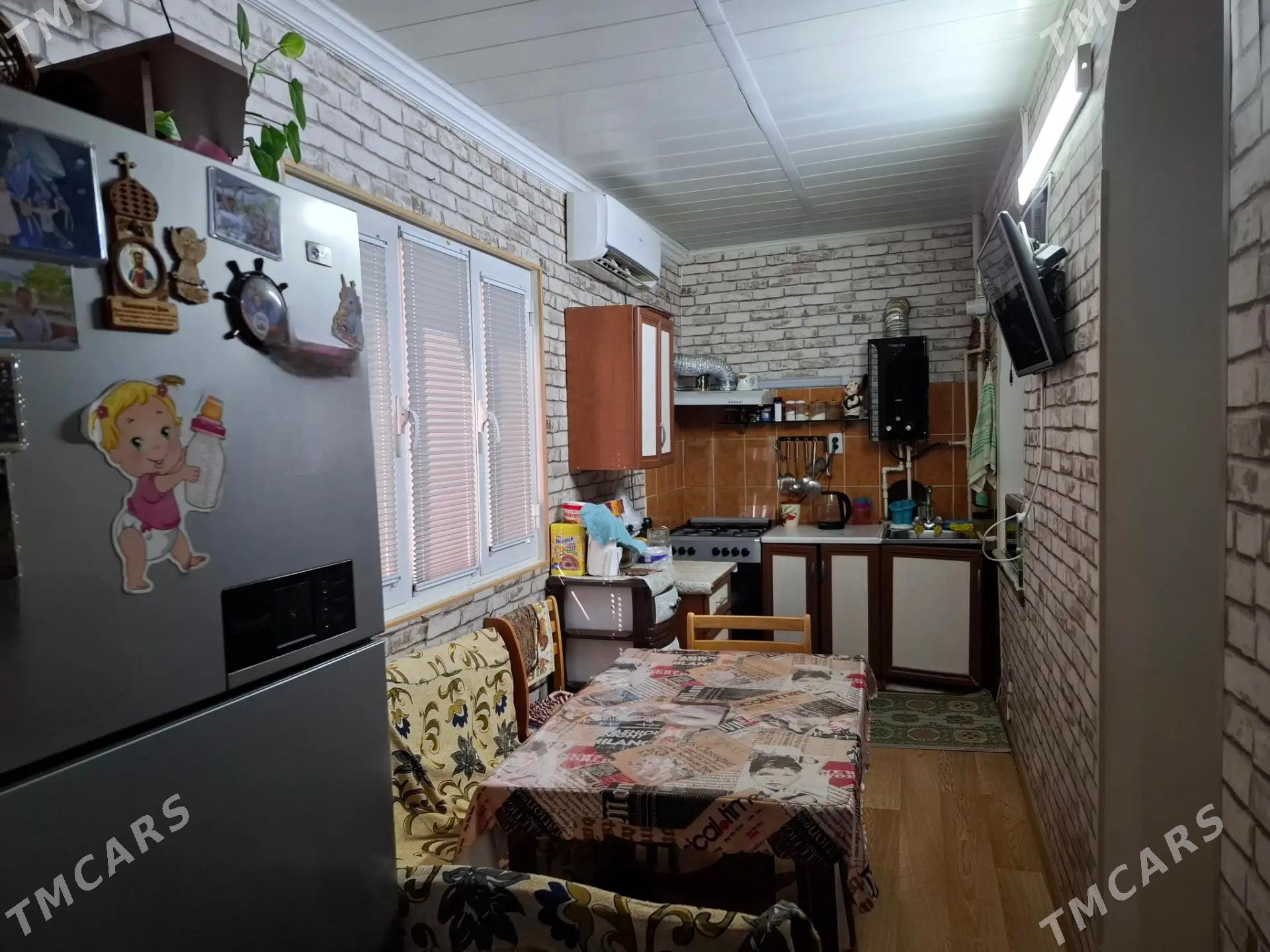 9 mkr hudaiberdieva 2 komnat - 9 мкр - img 1