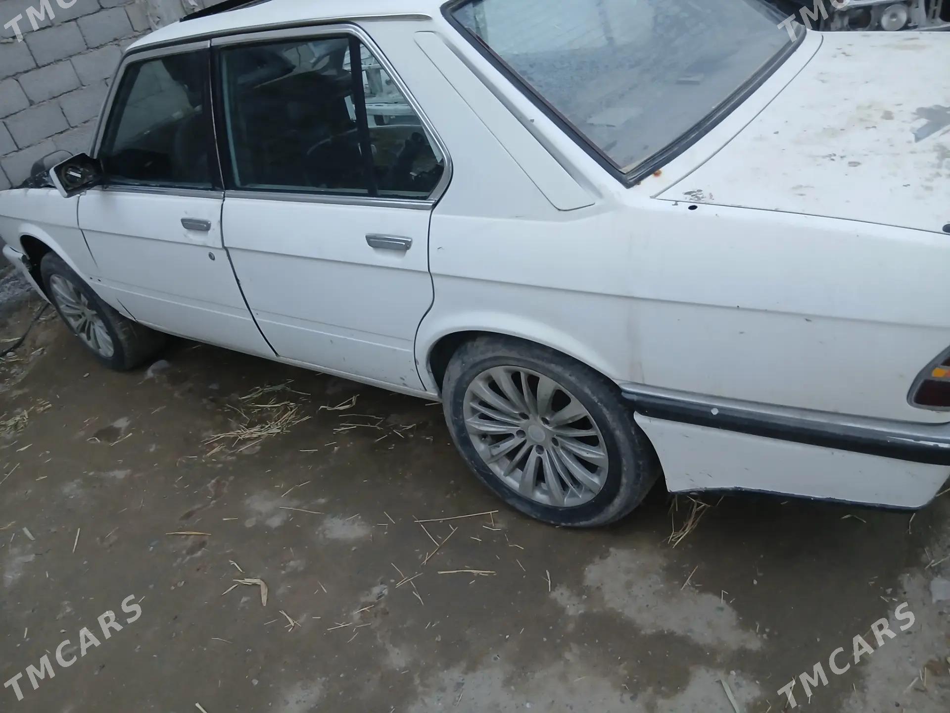 BMW 528 1986 - 6 000 TMT - Aşgabat - img 1