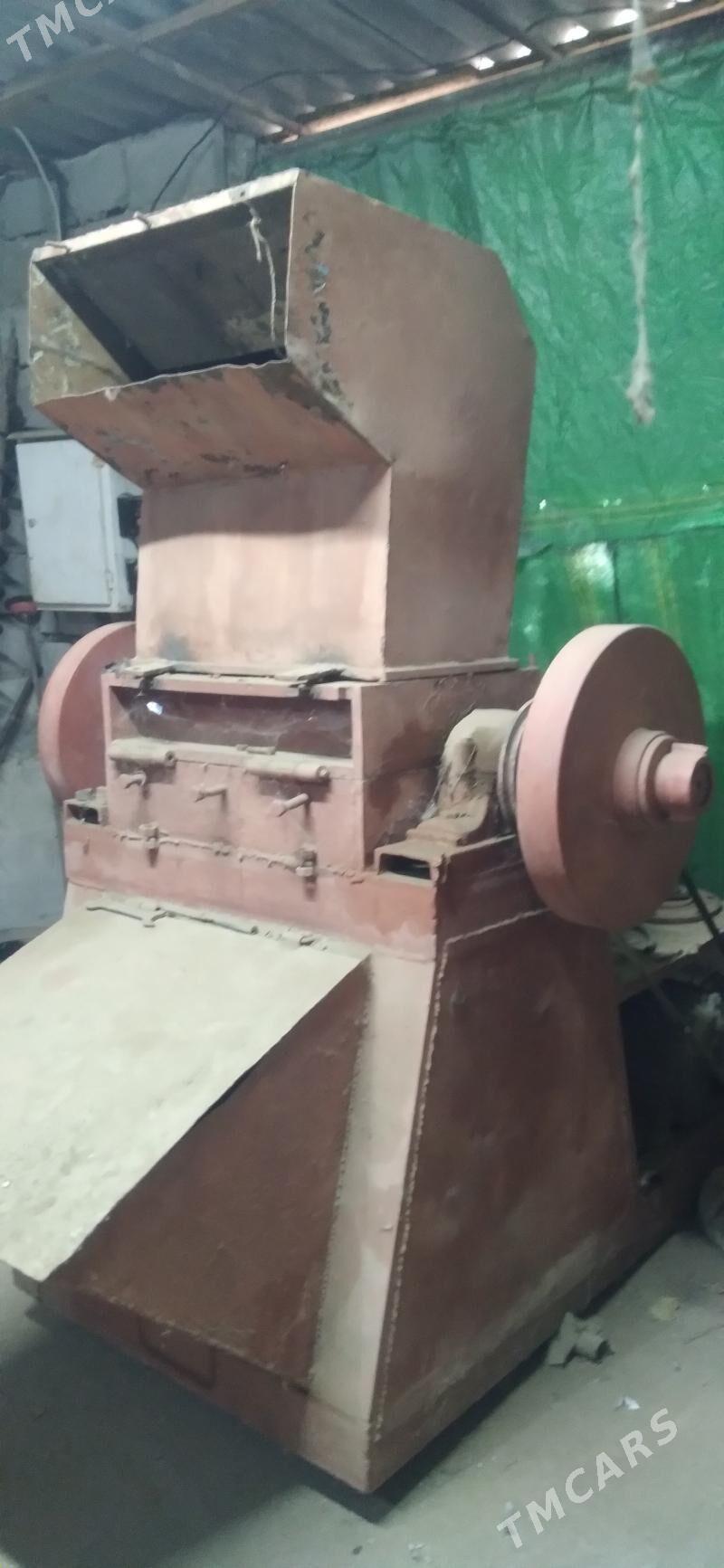 drabilka - Gyzylarbat - img 1