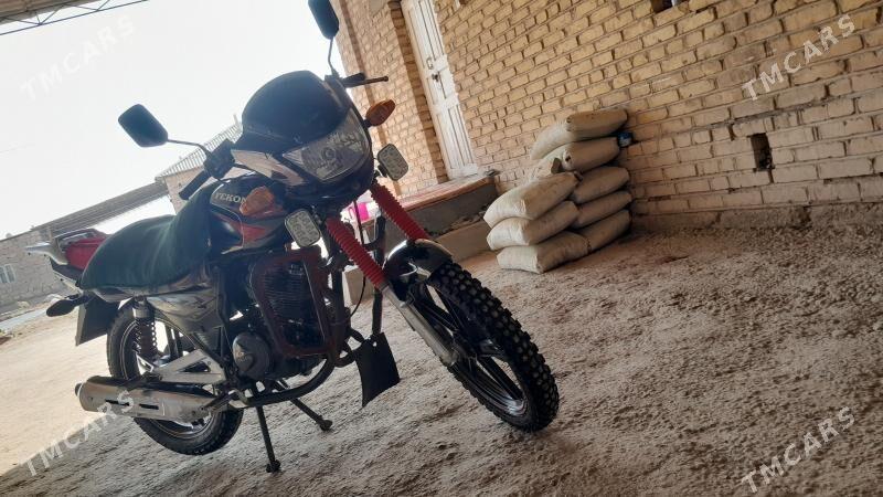 Fekon FK150-8G 2012 - 15 000 TMT - Теджен - img 1