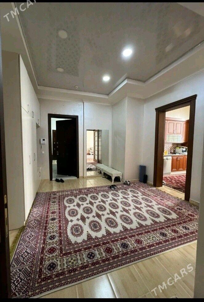 Moskowski elitka 4-komnat - Ашхабад - img 1