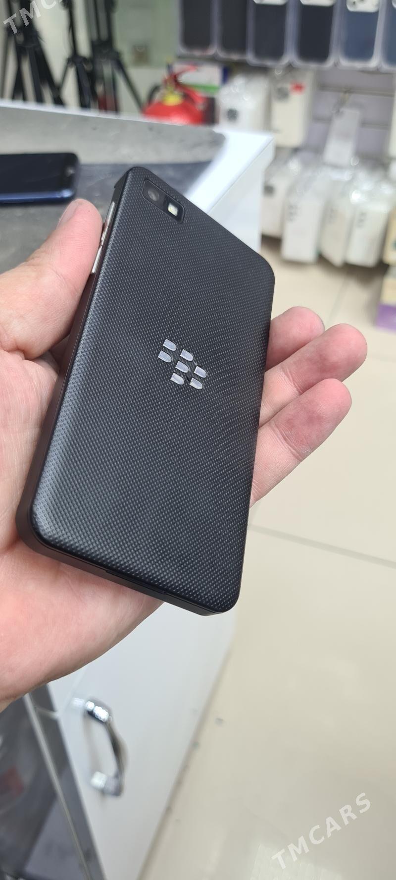 BlaakBerry - Parahat 5 - img 1