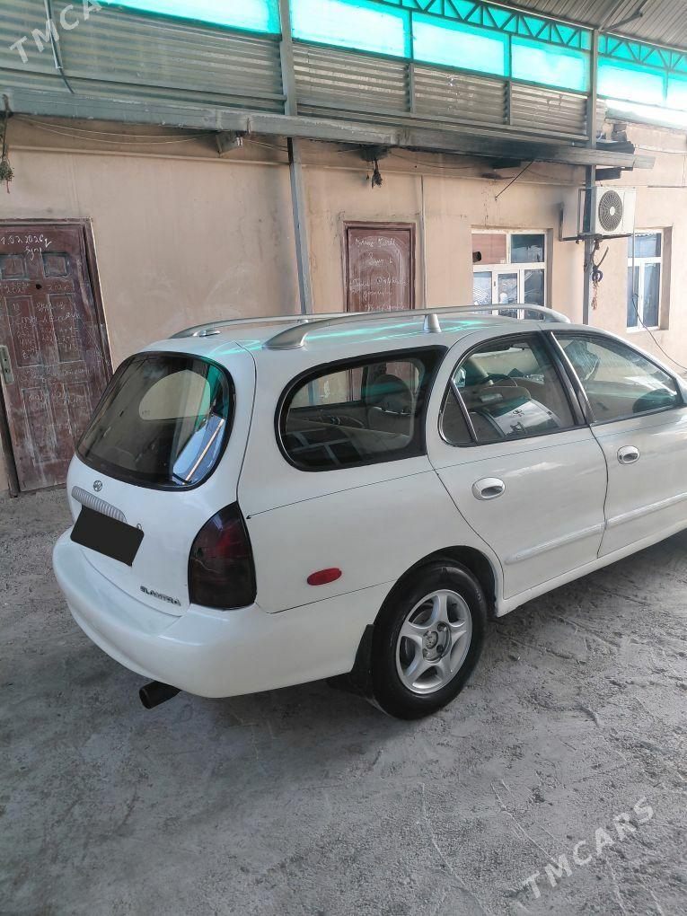 Hyundai Elantra 2000 - 49 000 TMT - Çoganly - img 1