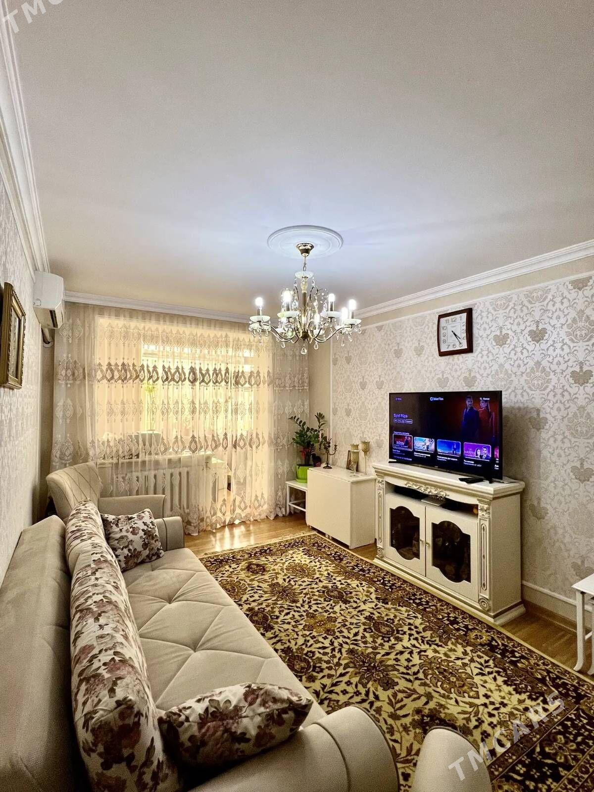 SATLYK 10 mkr 3 kom 1 etaj - 10 мкр - img 1