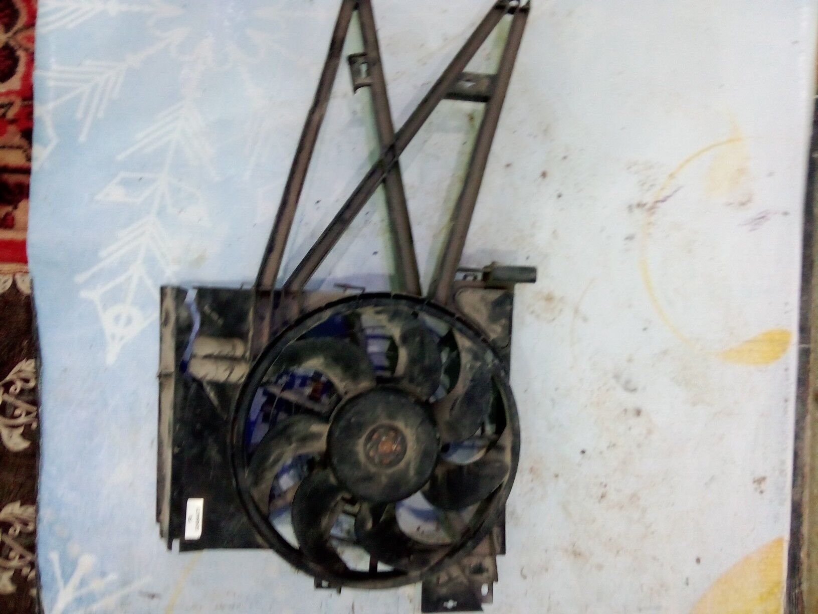 Лопыс консенер вектра в 200 TMT - Ýaşlyk - img 1