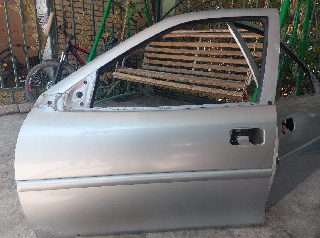 wektra b gapy sag tarap 300 TMT - Дашогуз - img 1