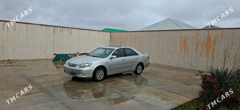 Toyota Camry 2003 - 230 000 TMT - Bäherden - img 1