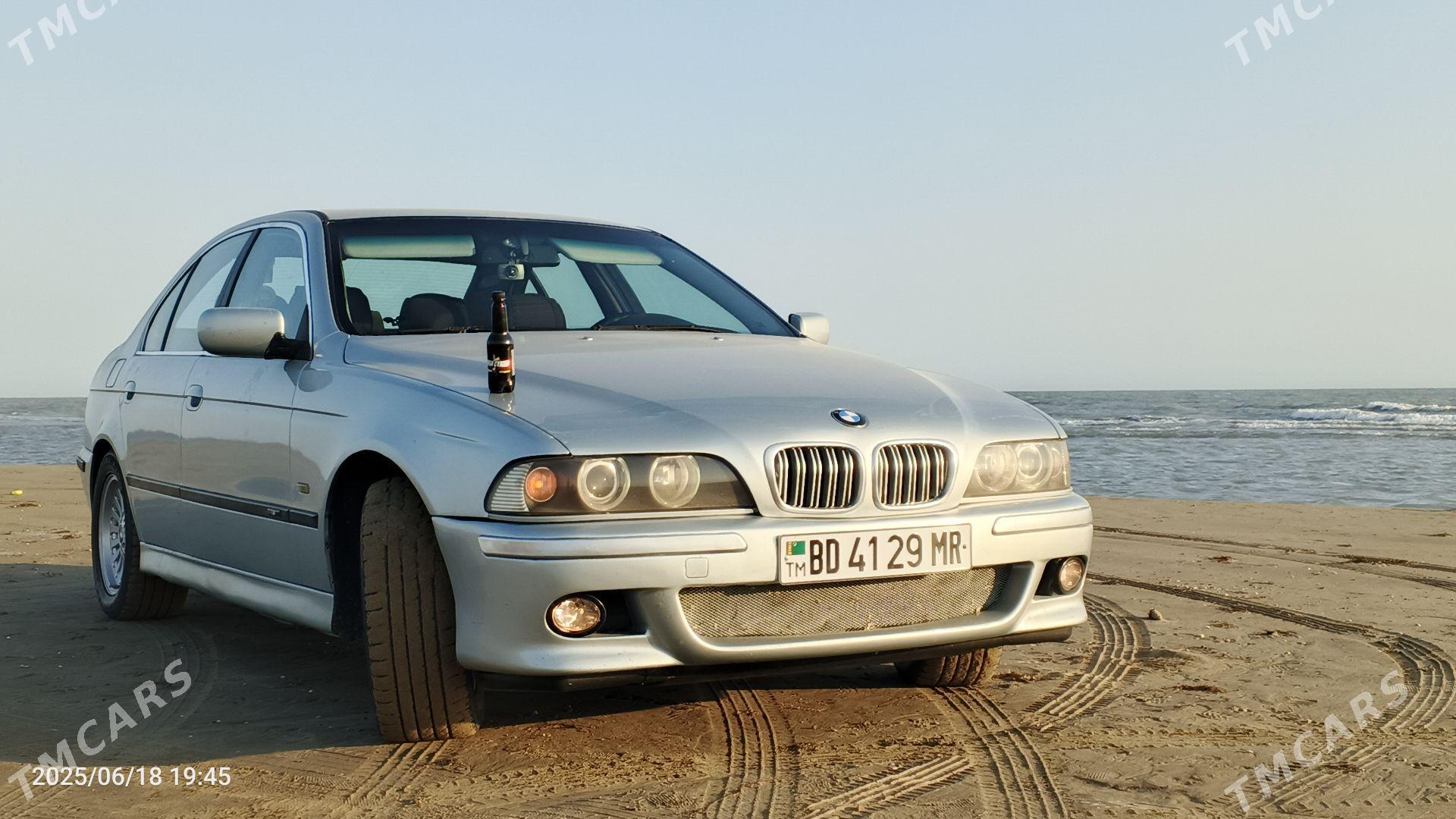 BMW E39 2000 - 129 000 TMT - Байрамали - img 1