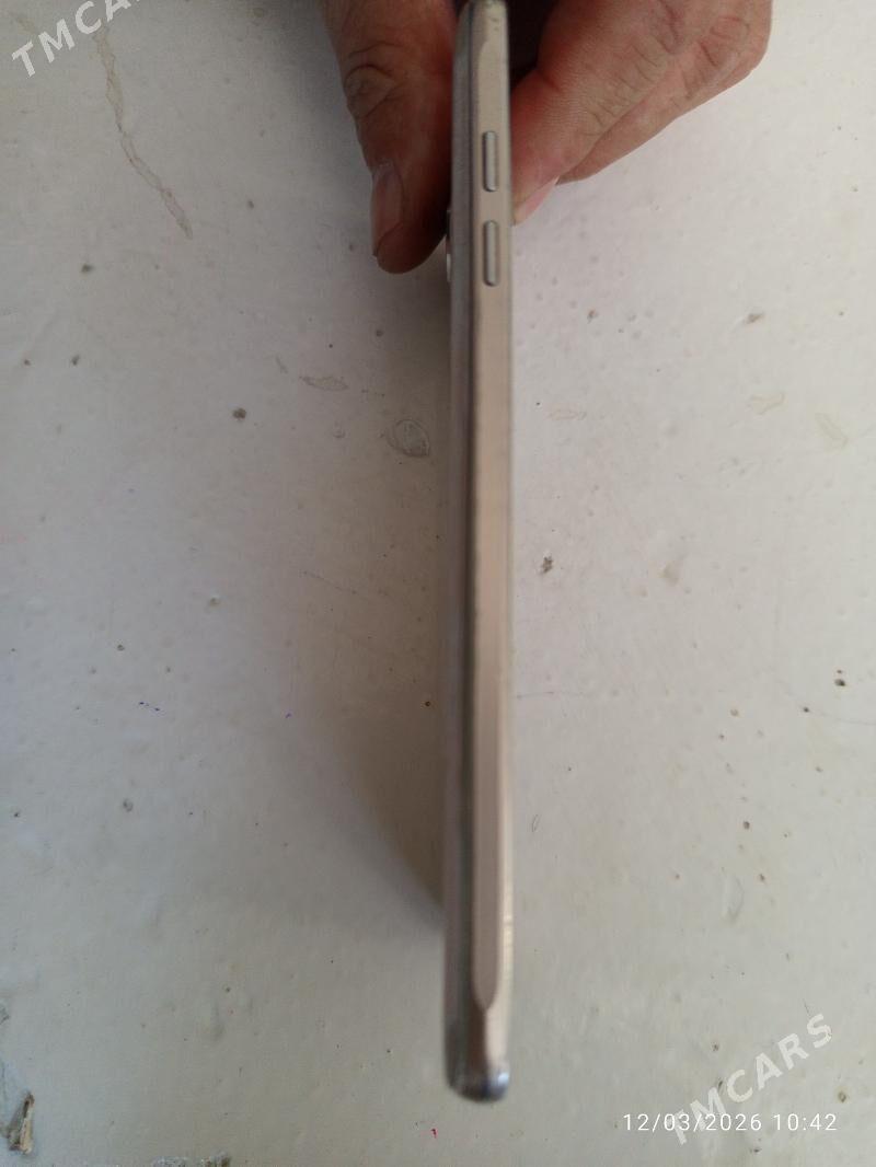 J7 Samsung.Ýyly16 - Саят - img 1